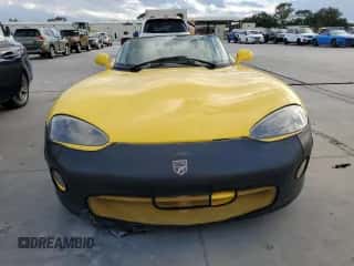 1995 Dodge Viper with VIN 1B3BR65E0SV201376, listed as a Copart auction lot 74423504 with Not provided miles and Salvage title. Bid and sale history available at DreamBid. Image 5.