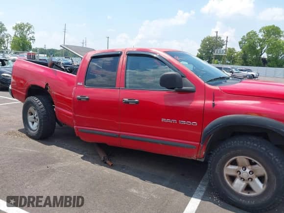 2002 Dodge 1500 with VIN 3D7HU18Z72G112461, listed as a IAAI auction lot 42479413 with 196,257 mi miles and . Bid and sale history available at DreamBid. Image 4.