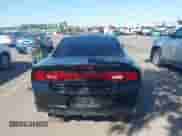 2013 Dodge Charger SRT-8 Super Bee z VIN 2C3CDXGJ4DH604178, wystawiony jako IAAI lot #42519959 z przebiegiem 175 020 mil mil oraz . Historia ofert i sprzedaży dostępna na DreamBid. Obrazek 16.