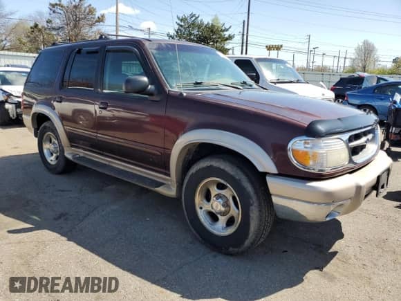 1999 Ford Explorer XLT с VIN 1FMZU34E3XUB50850, выставлен на аукционе Copart как лот 52257815 с пробегом 162 360 миль миль и Списание • Salvage title. История ставок и продаж доступна на DreamBid. Изображение 4.