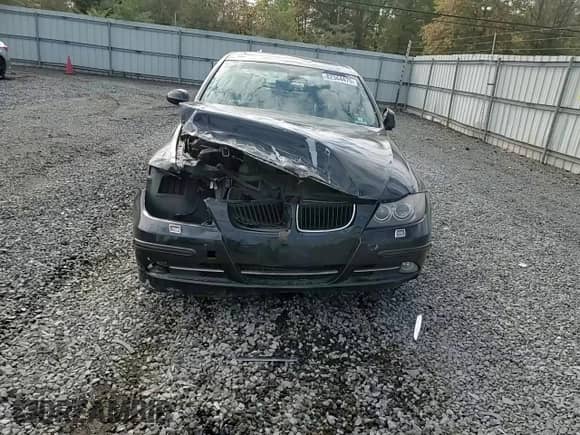 2008 BMW 3 Series 328xi z VIN WBAVC93578K040131, wystawiony jako Copart lot #82344475 z przebiegiem 187 929 mil mil oraz Szkoda całkowita • Salvage title. Historia ofert i sprzedaży dostępna na DreamBid. Obrazek 14.