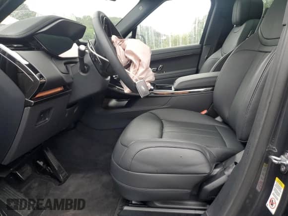 2025 Land Rover Range Rover Sport Dynamic SE z VIN SAL1L9FU0SA438842, wystawiony jako Copart lot #69849345 z przebiegiem 4 689 mil mil oraz Szkoda całkowita • Salvage title. Historia ofert i sprzedaży dostępna na DreamBid. Obrazek 7.