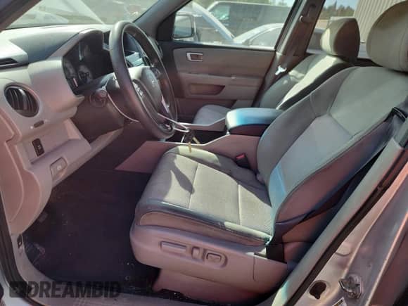 2011 Honda Pilot EX с VIN 5FNYF4H41BB028426, выставлен на аукционе Copart как лот 80154425 с пробегом Не указан миль и На запчасти • Non repairable. История ставок и продаж доступна на DreamBid. Изображение 7.