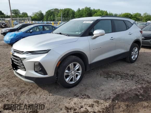 2021 Chevrolet Blazer LT с VIN 3GNKBJRS2MS513849, выставлен на аукционе Copart как лот 58221255 с пробегом 103 763 миль миль и Списание • Salvage title. История ставок и продаж доступна на DreamBid. Изображение 1.