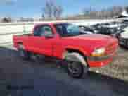 1998 Dodge Dakota SLT with VIN 1B7GG22Y2WS684250, listed as a Copart auction lot 82273664 with 119,620 mi miles and Clean title. Bid and sale history available at DreamBid. Image 4.