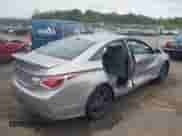 2013 Hyundai Sonata Limited z VIN KMHEC4A49DA087057, wystawiony jako IAAI lot #43016219 z przebiegiem 90 732 mil mil oraz . Historia ofert i sprzedaży dostępna na DreamBid. Obrazek 4.