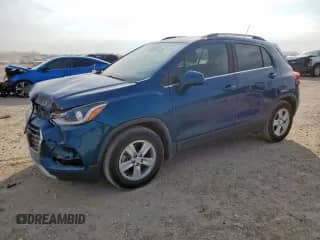2020 Chevrolet Trax LT с VIN 3GNCJLSB7LL184636, выставлен на аукционе Copart как лот 80474845 с пробегом 33 561 миль миль и Списание • Salvage title. История ставок и продаж доступна на DreamBid. Изображение 1.