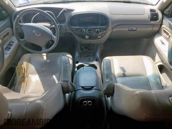 2006 Toyota Tundra SR5 z VIN 5TBET34196S524893, wystawiony jako Copart lot #81275185 z przebiegiem 157 951 mil mil oraz Szkoda całkowita • Salvage title. Historia ofert i sprzedaży dostępna na DreamBid. Obrazek 8.