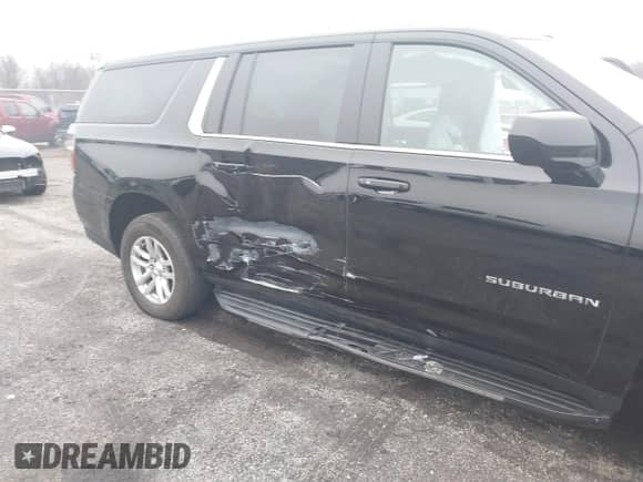 2023 Chevrolet Suburban LT с VIN 1GNSKCKD0PR129079, выставлен на аукционе IAAI как лот 41547855 с пробегом 158 820 миль миль и . История ставок и продаж доступна на DreamBid. Изображение 6.