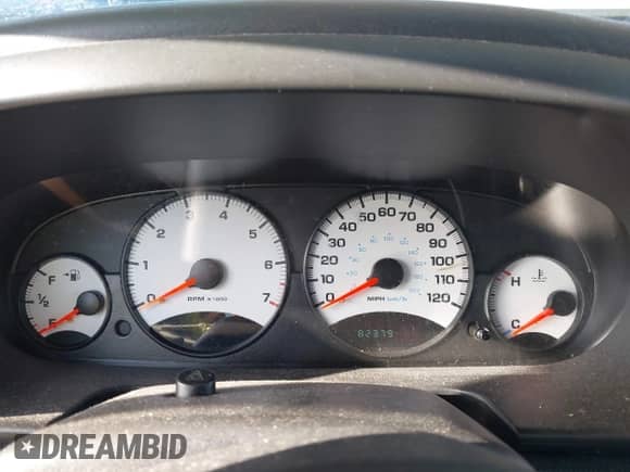 2002 Dodge Stratus SE with VIN 1B3EL36R32N334731, listed as a IAAI auction lot 42328508 with 82,379 mi miles and . Bid and sale history available at DreamBid. Image 7.