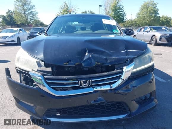 2015 Honda Accord EX-L with VIN 1HGCR3F82FA038741, listed as a IAAI auction lot 43181260 with 215,882 mi miles and . Bid and sale history available at DreamBid. Image 6.