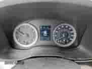 2020 Hyundai Venue SEL z VIN KMHRC8A32LU017641, wystawiony jako Copart lot #70041185 z przebiegiem 77 815 mil mil oraz Szkoda całkowita • Salvage title. Historia ofert i sprzedaży dostępna na DreamBid. Obrazek 9.