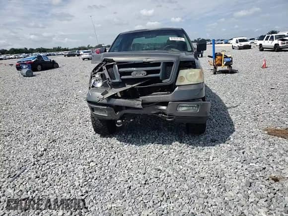 2005 Ford F-150 STX with VIN 1FTRX14W55FA73148, listed as a Copart auction lot 81914185 with 232,312 mi miles and Salvage title. Bid and sale history available at DreamBid. Image 13.