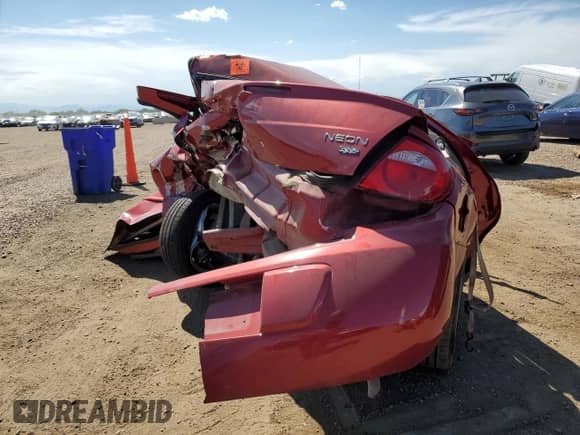 2003 Dodge Neon SXT z VIN 1B3ES56C63D121628, wystawiony jako Copart lot #63285225 z przebiegiem 58 008 mil mil oraz Szkoda całkowita • Salvage title. Historia ofert i sprzedaży dostępna na DreamBid. Obrazek 6.