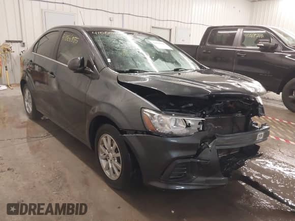 2018 Chevrolet Sonic LT с VIN 1G1JD5SHXJ4139225, выставлен на аукционе IAAI как лот 41066885 с пробегом 83 701 миль миль и . История ставок и продаж доступна на DreamBid. Изображение 1.