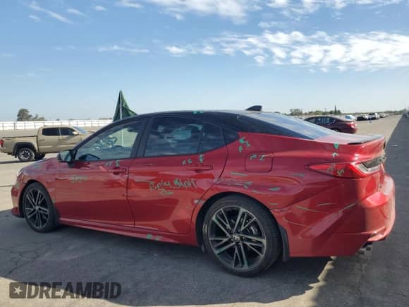 2025 Toyota Camry LE с VIN 4T1DAACK3SU055583, выставлен на аукционе Copart как лот 84791705 с пробегом 13 827 миль миль и Списание • Salvage title. История ставок и продаж доступна на DreamBid. Изображение 2.