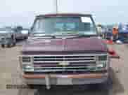 1988 Chevrolet Chevy Van с VIN 1GBEG25K9J7110808, выставлен на аукционе IAAI как лот 42335401 с пробегом 26 780 миль миль и . История ставок и продаж доступна на DreamBid. Изображение 11.