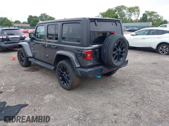 2022 Jeep Wrangler Unlimited Sahara с VIN 1C4JJXP6XNW186817, выставлен на аукционе IAAI как лот 42951113 с пробегом 35 268 миль миль и . История ставок и продаж доступна на DreamBid. Изображение 3.