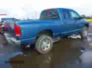 2005 Dodge 2500 SLT z VIN 3D7KS28C35G794496, wystawiony jako IAAI lot #41817155 z przebiegiem 289 948 mil mil oraz . Historia ofert i sprzedaży dostępna na DreamBid. Obrazek 4.