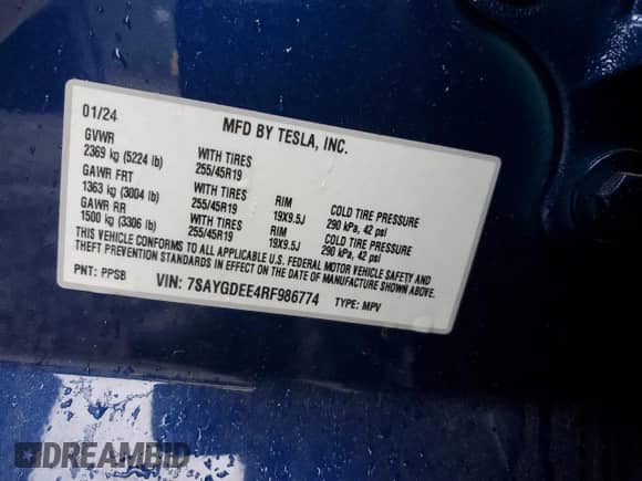 2024 Tesla Model Y Long Range with VIN 7SAYGDEE4RF986774, listed as a Copart auction lot 89833295 with 3,503 mi miles and Salvage title. Bid and sale history available at DreamBid. Image 14.