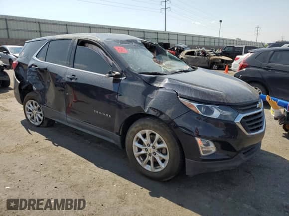 2020 Chevrolet Equinox LT with VIN 2GNAXUEV3L6237581, listed as a Copart auction lot 68162715 with Not provided miles and Salvage title. Bid and sale history available at DreamBid. Image 4.