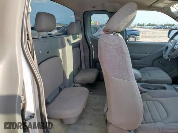 2016 Nissan Frontier S z VIN 1N6BD0CT2GN770875, wystawiony jako Copart lot #69946195 z przebiegiem 203 295 mil mil oraz Szkoda całkowita • Salvage title. Historia ofert i sprzedaży dostępna na DreamBid. Obrazek 10.