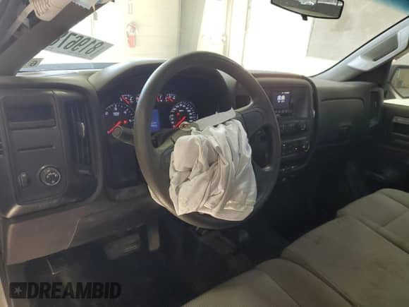 2015 GMC Sierra 1500 с VIN 1GTN2TEC3FZ146031, выставлен на аукционе Copart как лот 81967844 с пробегом 49 515 миль миль и Списание • Salvage title. История ставок и продаж доступна на DreamBid. Изображение 8.