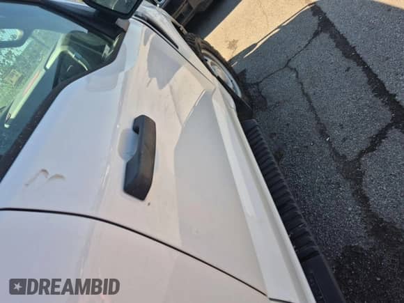 2022 Ford F-150 XL z VIN 1FTFX1E56NKE10474, wystawiony jako IAAI lot #43610339 z przebiegiem 42 801 mil mil oraz . Historia ofert i sprzedaży dostępna na DreamBid. Obrazek 3.