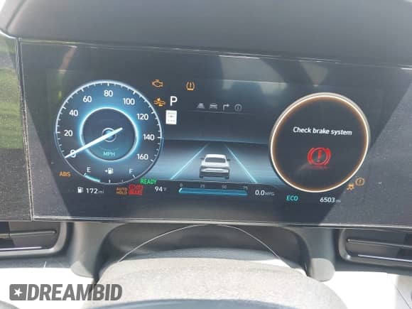 2025 Hyundai Elantra Blue with VIN KMHLM4DJ6SU133073, listed as a IAAI auction lot 42933976 with 6,503 mi miles and . Bid and sale history available at DreamBid. Image 7.