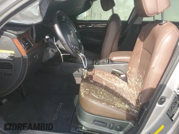 2010 Hyundai Genesis z VIN KMHGC4DE6AU096967, wystawiony jako Copart lot #74145044 z przebiegiem Nie podano mil oraz Nie do naprawy • Non repairable. Historia ofert i sprzedaży dostępna na DreamBid. Obrazek 7.