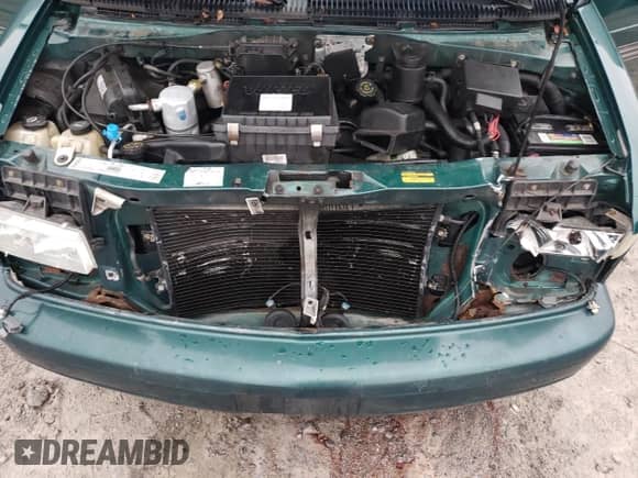 2002 Chevrolet Astro Cargo YF7 Upfitter с VIN 1GBEL19X22B135639, выставлен на аукционе Copart как лот 84209554 с пробегом 241 212 миль миль и Списание • Salvage title. История ставок и продаж доступна на DreamBid. Изображение 12.