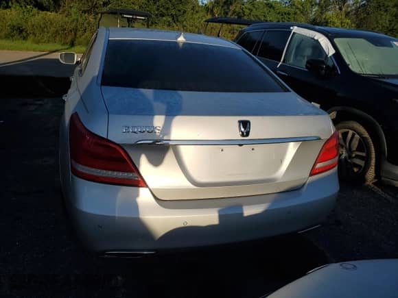 2015 Hyundai Equus Ultimate with VIN KMHGH4JH1FU097774, listed as a Copart auction lot 75413664 with 69,282 mi miles and Salvage title. Bid and sale history available at DreamBid. Image 6.