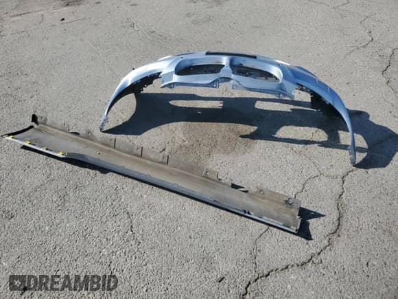 2011 BMW 3 Series 335i с VIN WBADX7C57BE742475, выставлен на аукционе Copart как лот 89736605 с пробегом 209 123 миль миль и Списание • Salvage title. История ставок и продаж доступна на DreamBid. Изображение 12.