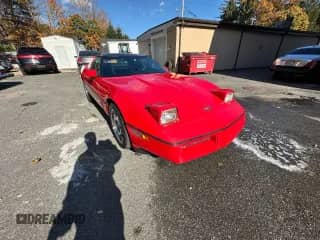 1990 Chevrolet Corvette z VIN 1G1YY2385L5119459, wystawiony jako Copart lot #81091285 z przebiegiem 51 537 mil mil oraz Czysty tytuł • Clean title. Historia ofert i sprzedaży dostępna na DreamBid. Obrazek 1.