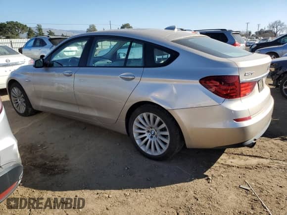 2012 BMW 5 Series 535i Gran Turismo with VIN WBASN2C50CC202186, listed as a Copart auction lot 41708745 with 137,653 mi miles and Clean title. Bid and sale history available at DreamBid. Image 2.