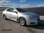 2015 Chevrolet Malibu LS z VIN 1G11B5SL5FF178374, wystawiony jako Copart lot #90059245 z przebiegiem 151 535 mil mil oraz Szkoda całkowita • Salvage title. Historia ofert i sprzedaży dostępna na DreamBid. Obrazek 4.