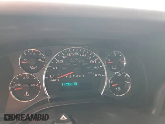 2013 Chevrolet Express Passenger LT с VIN 1GAZG1FG5D1119815, выставлен на аукционе Copart как лот 81799965 с пробегом 197 962 миль миль и Списание • Salvage title. История ставок и продаж доступна на DreamBid. Изображение 9.
