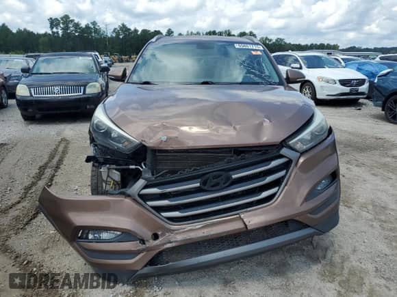 2016 Hyundai Tucson Sport z VIN KM8J33A21GU080579, wystawiony jako Copart lot #65801715 z przebiegiem Nie podano mil oraz Szkoda całkowita • Salvage title. Historia ofert i sprzedaży dostępna na DreamBid. Obrazek 5.
