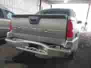2002 Chevrolet Avalanche with VIN 3GNEC13T02G117284, listed as a IAAI auction lot 41869260 with 3 mi miles and . Bid and sale history available at DreamBid. Image 6.