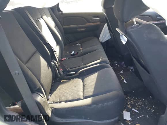 2014 Chevrolet Tahoe LS z VIN 1GNSKAE08ER161675, wystawiony jako IAAI lot #41859769 z przebiegiem 160 711 mil mil oraz . Historia ofert i sprzedaży dostępna na DreamBid. Obrazek 8.