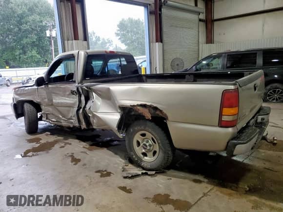 2001 GMC Sierra 1500 SL with VIN 1GTEC14W91Z225726, listed as a Copart auction lot 70775565 with 217,081 mi miles and Salvage title. Bid and sale history available at DreamBid. Image 2.