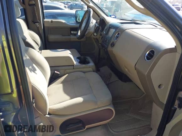 2007 Ford F-150 XLT с VIN 1FTPW12V27KB31277, выставлен на аукционе IAAI как лот 43423477 с пробегом 150 053 миль миль и . История ставок и продаж доступна на DreamBid. Изображение 5.