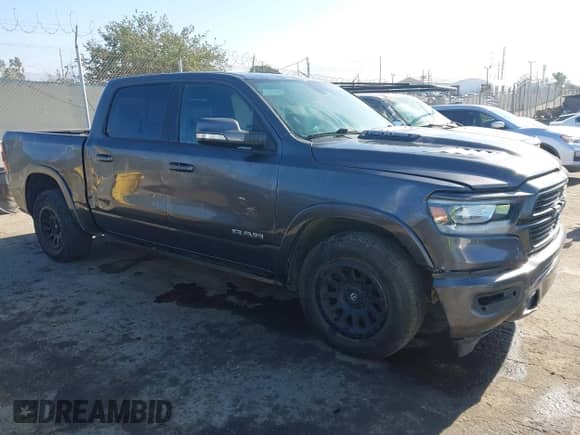 2019 Ram 1500 Laramie z VIN 1C6SRFJT4KN888646, wystawiony jako IAAI lot #43163494 z przebiegiem 109 262 mil mil oraz . Historia ofert i sprzedaży dostępna na DreamBid. Obrazek 1.