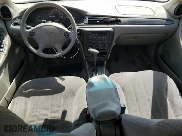 2004 Chevrolet Malibu Classic с VIN 1G1ND52F24M567147, выставлен на аукционе Copart как лот 70936345 с пробегом 113 872 миль миль и На запчасти • Non repairable. История ставок и продаж доступна на DreamBid. Изображение 8.