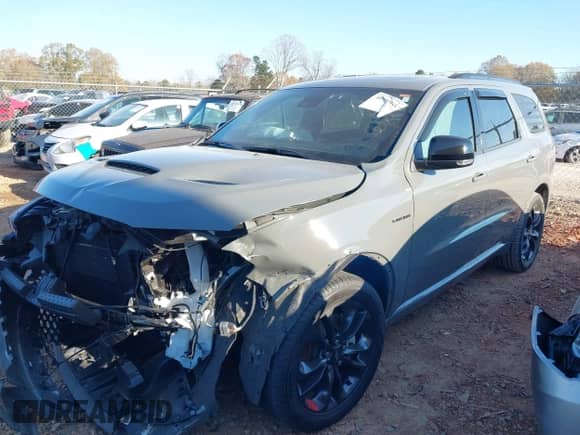 2023 Dodge Durango R/T Plus z VIN 1C4SDHCT5PC675451, wystawiony jako IAAI lot #40985985 z przebiegiem 17 996 mil mil oraz . Historia ofert i sprzedaży dostępna na DreamBid. Obrazek 17.