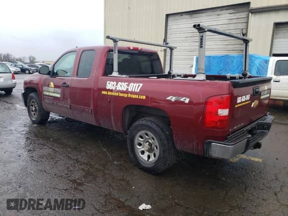 2013 Chevrolet Silverado 1500 LT z VIN 1GCRKSEA1DZ366159, wystawiony jako Copart lot #84914044 z przebiegiem 228 407 mil mil oraz Szkoda całkowita • Salvage title. Historia ofert i sprzedaży dostępna na DreamBid. Obrazek 2.
