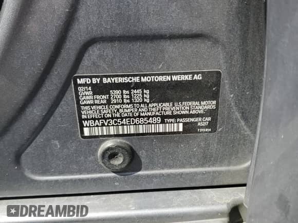 2014 BMW 5 Series 535d xDrive с VIN WBAFV3C54ED685489, выставлен на аукционе Copart как лот 61572445 с пробегом 141 092 миль миль и Списание • Salvage title. История ставок и продаж доступна на DreamBid. Изображение 13.