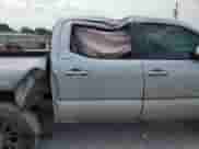 2020 Toyota Tacoma SR5 с VIN 3TMAZ5CN3LM132542, выставлен на аукционе Copart как лот 69470135 с пробегом 172 186 миль миль и Списание • Salvage title. История ставок и продаж доступна на DreamBid. Изображение 10.