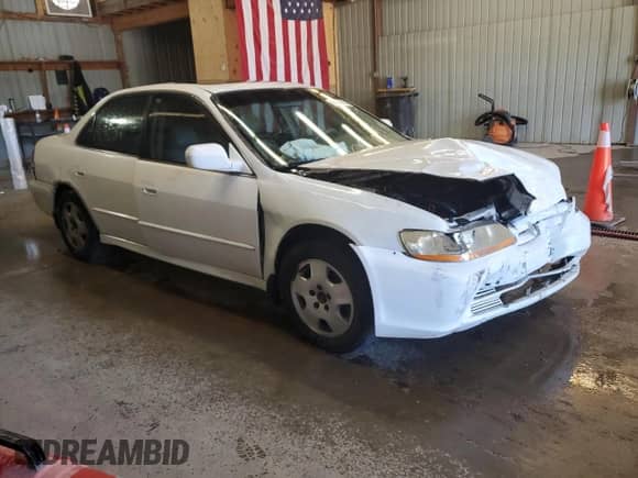 2002 Honda Accord EX with VIN 1HGCG165X2A027481, listed as a Copart auction lot 86260265 with 207,288 mi miles and Salvage title. Bid and sale history available at DreamBid. Image 4.