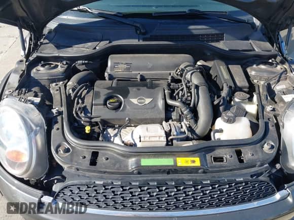 2011 MINI Hardtop S с VIN WMWSV3C53BTY21899, выставлен на аукционе IAAI как лот 43513791 с пробегом 106 098 миль миль и . История ставок и продаж доступна на DreamBid. Изображение 10.